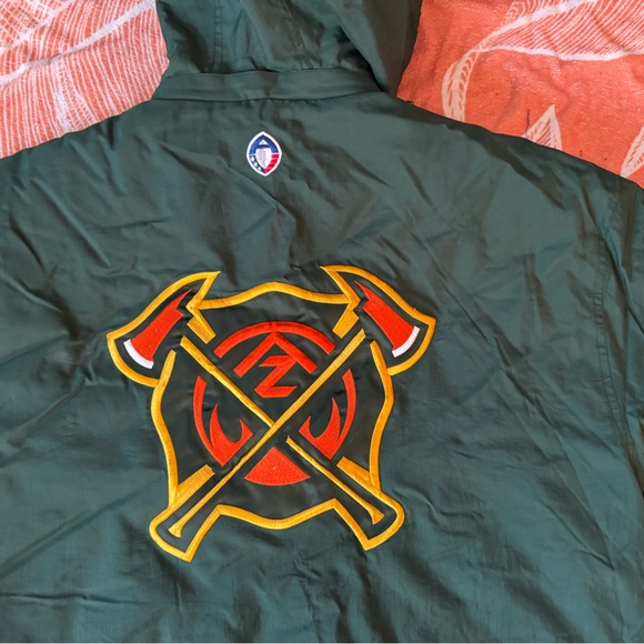 STARTER Arizona Hot Shots Winter Parka - Picture 16 of 16